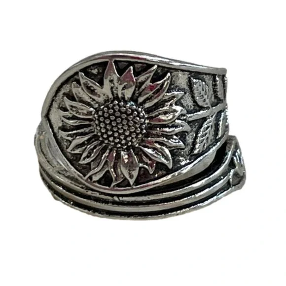 Boho Floral Daisy or Sunflower Spoon Ring #764 - Picture 5 of 10